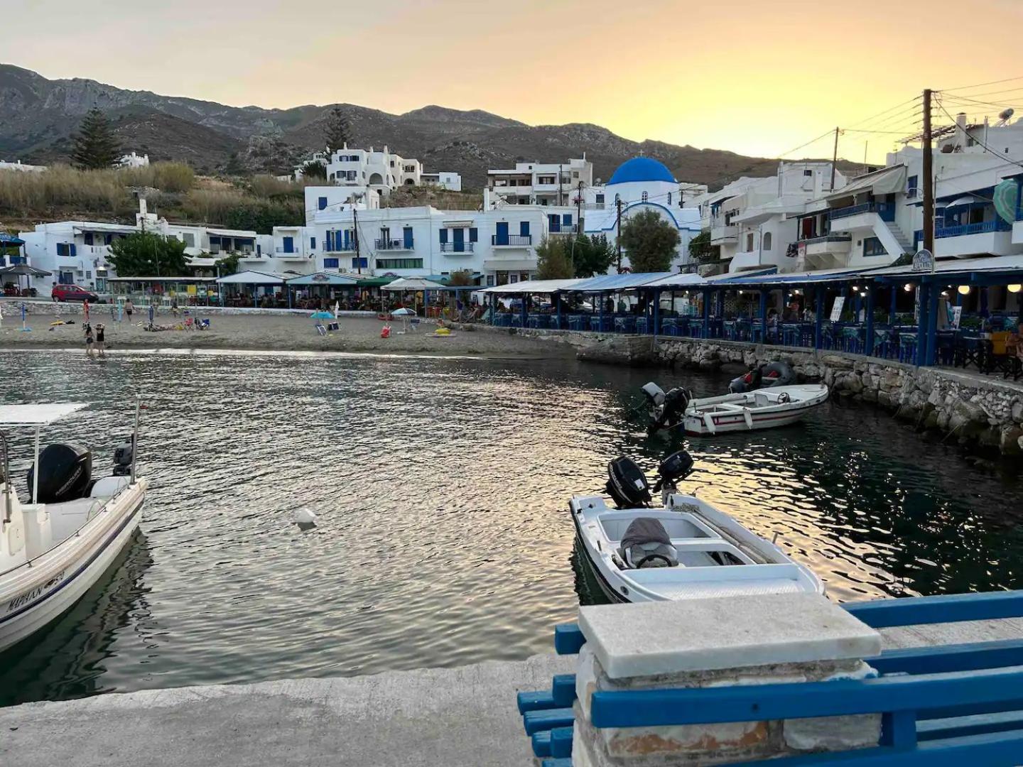 Cozy Studio In Beautiful Apollonas Beach Naxos Apollon  エクステリア 写真
